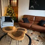 度假居 Gezellige Met Houtkachel, Sauna En Zonnige Tuin Doische