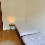 Gezellige Met Houtkachel, Sauna En Zonnige Tuin Doische