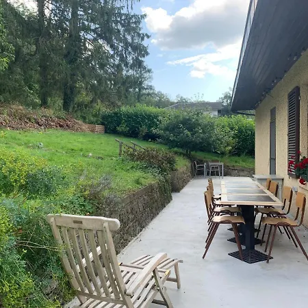 Gezellige Met Houtkachel, Sauna En Zonnige Tuin Prázdninový dům
