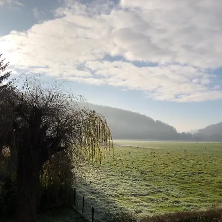 Prázdninový dům Gezellige Met Houtkachel, Sauna En Zonnige Tuin *