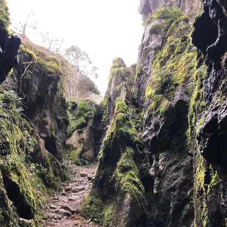 Gezellige Met Open Haard En Zonnige Tuin. Дом отдыха Doische