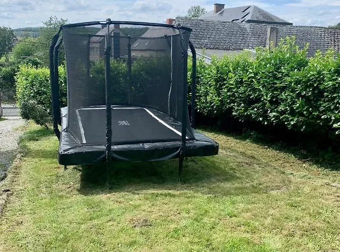 Gezellige Met Houtkachel, Sauna En Zonnige Tuin *