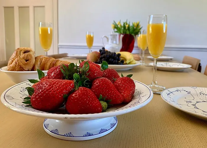 בית נופש Gezellige Villa Met Houtkachel, Sauna En Zonnige Tuin *